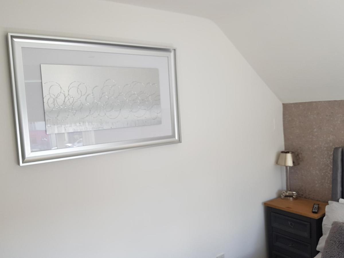 Bowness On Windermere, Lovely Apartment For 4 With Parking ภายนอก รูปภาพ
